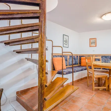 Amazing In Dubasnica With Wifi * Malinska